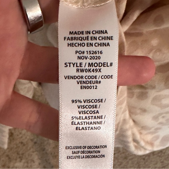 NWT Splendid Cowl Neck Pullover - Picture 5 of 5